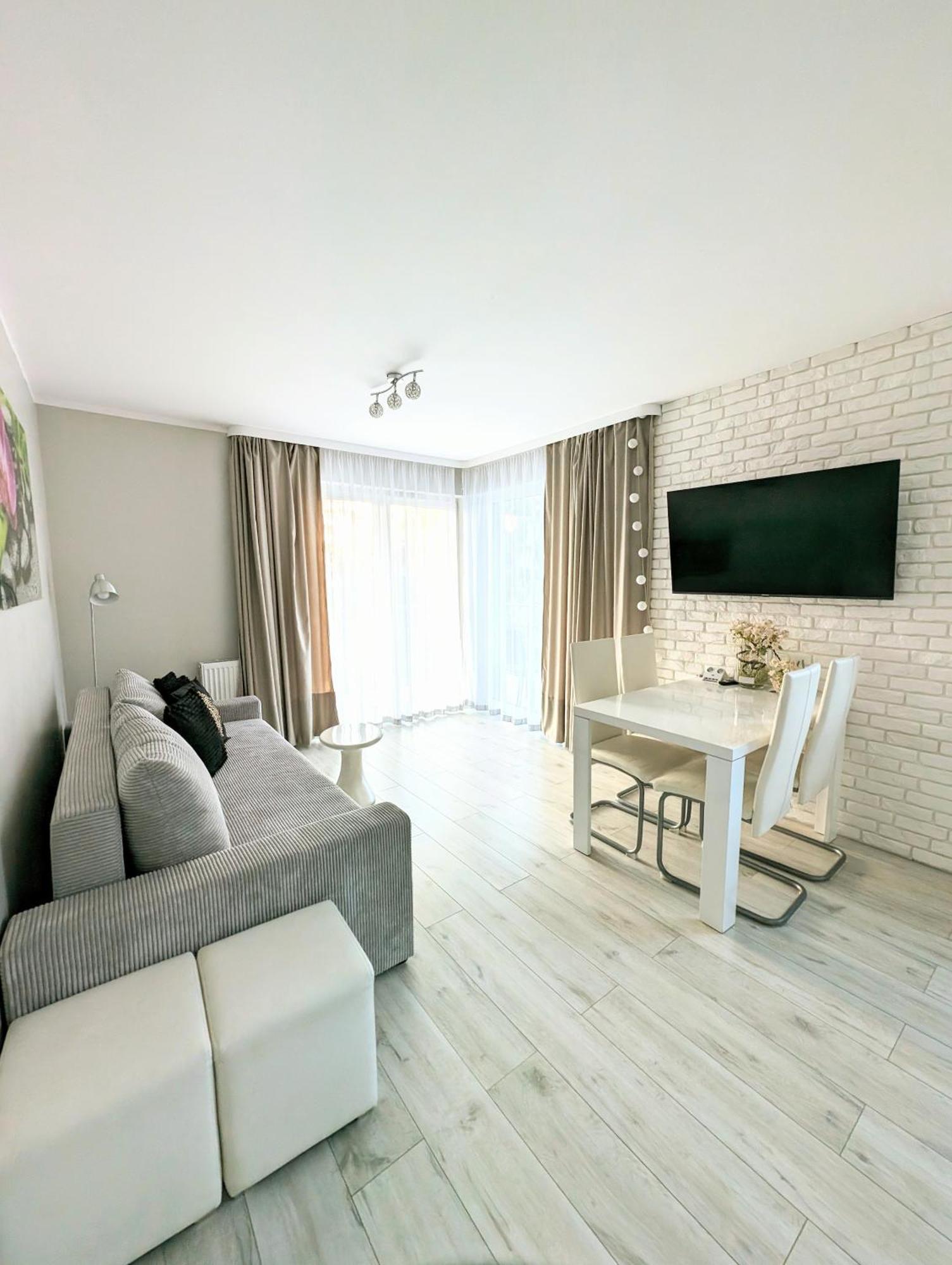 Deluxe Suite, 150 Meters To Beach, Baltic Best Dziwnówek Kültér fotó